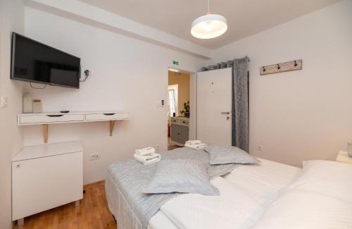 Supetar Apartment | Apinelo