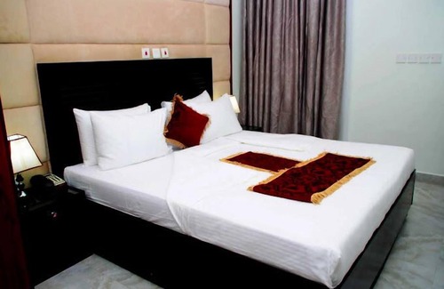 Epetu Hotel | Apno Hotel and Suites
