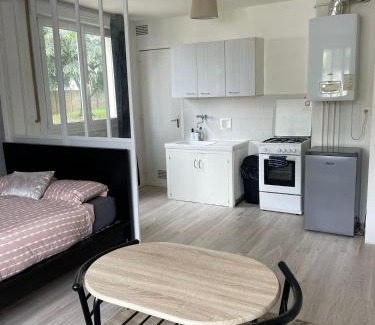 Saint-Jacques-de-la-Lande Apartment | Apparemment Rennes