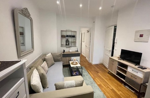 Vanves Apartment | Appart à deux pas de paris expo
