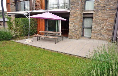 Saillagouse Apartment | APPART 6 PERS 3CHAMBRES JARDIN ET PISCINE CHAUFFEE
