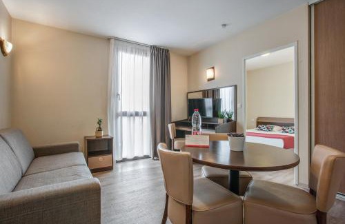Costieres Apartment | Appart'City Classic Nîmes