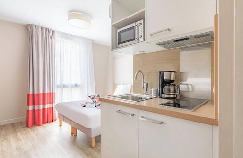 Grand Parc-Paul Doumer Apartment | Appart’City Confort Bordeaux Chartrons