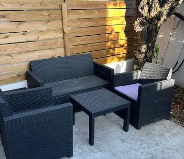 Toulouse North Apartment | Appart toulousaine avec patio rdc
