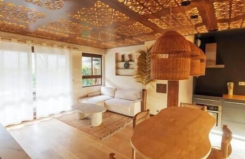 Centre Ville Apartment | Appart with Garden - 10 min from the Eiffel Tower