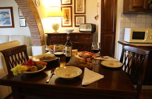San Gimignano Apartment | Appartamenti AVA e TEGRINO nell'antica dimora di Fulignano