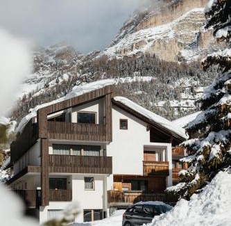 Colfosco Apartment | Appartamenti Ciasa Hanny