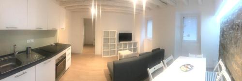 Barriera Vecchia-San Giacomo Apartment | Appartamenti CORRIDONI