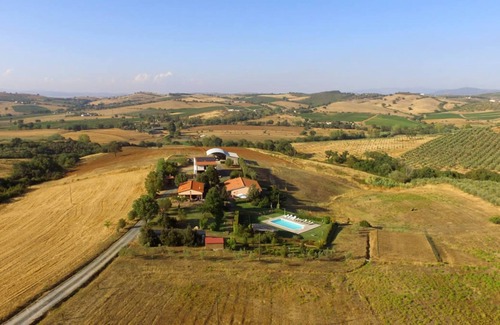 Grosseto Other | "Appartamento 3 - La Poiana" with Pool, Garden & Wi-Fi