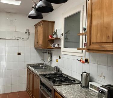 Zona XXVI Castel di Decima Apartment | Appartamento con giardino a Selcetta vicino Campus Biomedico