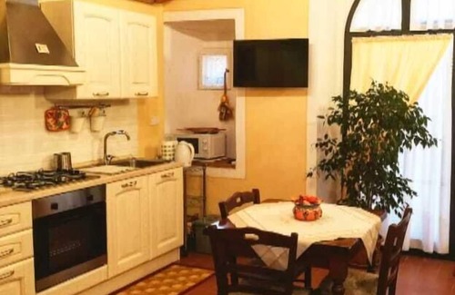 San Donato in Poggio Apartment | Appartamento Fiorenza