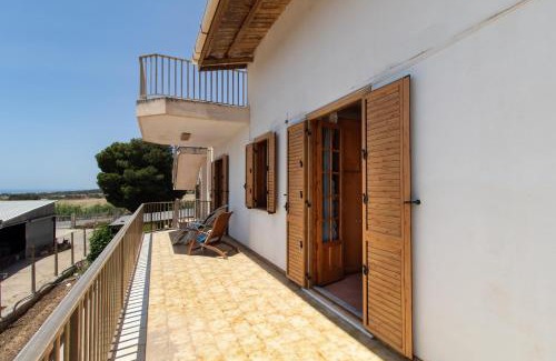 Genovese Apartment | Appartamento in Villa Asta