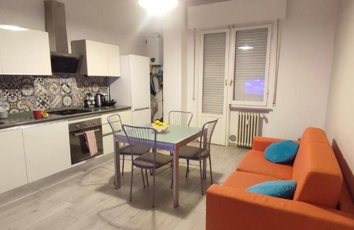 Falconara Marittima Apartment | Appartamento Fronte Mare a Falconara Marittima AN