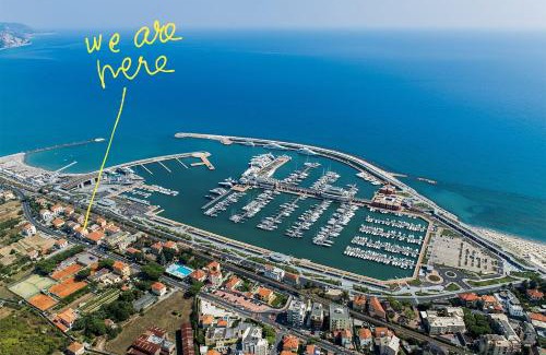Loano Apartment | APPARTAMENTO nonni FRANCHI
