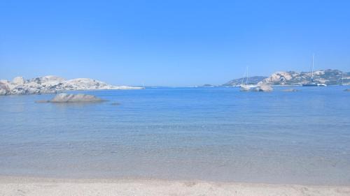 La Maddalena House | Appartamento vista mare Punta Tegge