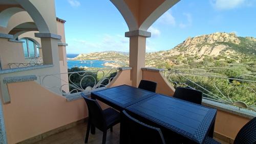 La Maddalena House | Appartamento vista mare Punta Tegge