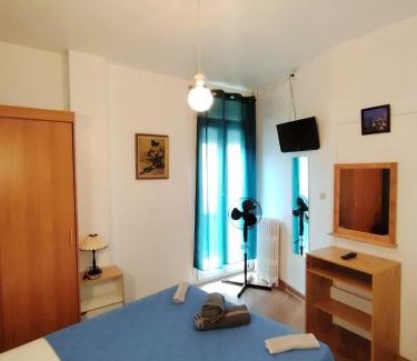 Amelie-les-Bains-Palalda Apartment | Appartement T3 N4 Appartement Hôtel Combes