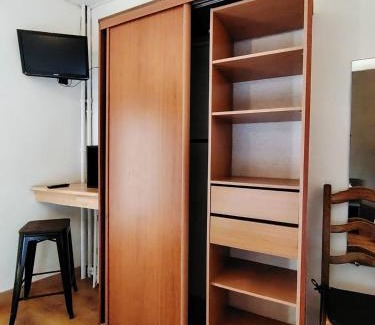 Amelie-les-Bains-Palalda Apartment | Appartement T3 N4 Appartement Hôtel Combes