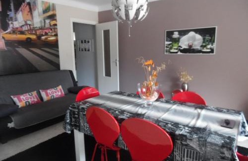 Amelie-les-Bains-Palalda Apartment | Appartement F2 avec balcon et parking à Amélie-les-Bains, idéal pour 4 personnes - FR-1-703-78