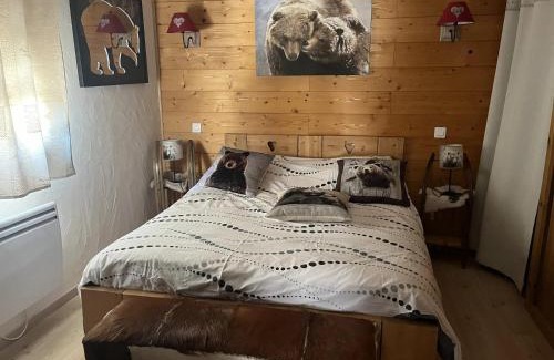 LʼArgentiere-la-Bessee Apartment | Appartement spacieux à L'Argentière-la-Bessée, terrasse et jardin