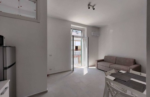 Margherita di Savoia Apartment | Appartement "dimora Salinae" à Louer, à 50 Mètres de la Plage