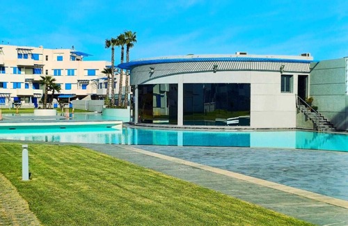 Cabo Negro Apartment | Appartement élégant avec piscine et emplacement distinctif .