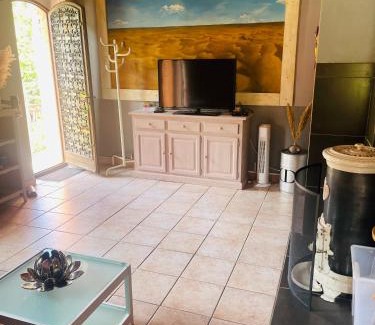 Gigondas Apartment | Appartement 1 chambre au milieu du vignoble de Gigondas