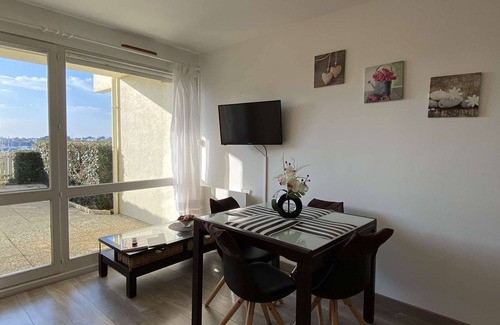 Arzon Apartment | Appartement 2 Pièces Avec Terrasse sur le Port du Crouesty à Louer Pour les Vacances
