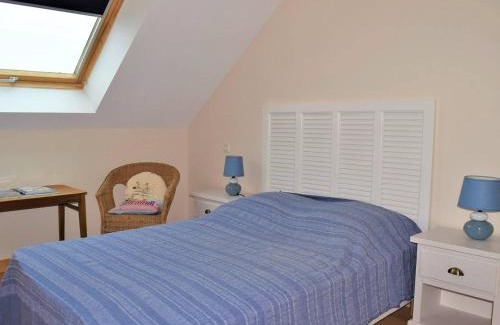 Tregastel Apartment | Appartement 3* avec ascenseur, balcon et parking privé à Trégastel - FR-1-368-11