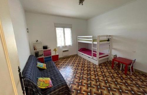 Banyuls-sur-Mer Apartment | Appartement 3 pièces avec grande terrasse, à 100m des plages et commerces, cœur de Banyuls - FR-1-225C-90