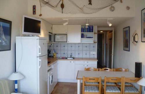 La Croix-Valmer Apartment | Appartement 3 pièces climatisé avec piscine, tennis, parking à La Croix-Valmer - FR-1-226B-152