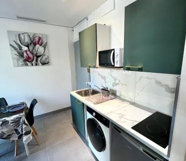 Le Cannet Apartment | Appartement 3 pièces GREEN ART *