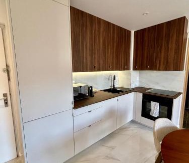 Cavaliere Apartment | Appartement 5*, vue mer et accès plage
