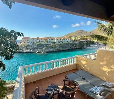 Lagun Apartment | Appartement 8 & 9- Lagun blou resort - Curaçao