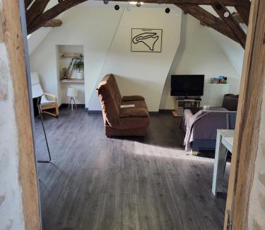 Magny-Cours Apartment | Appartement au pied du circuit de Magny-cours