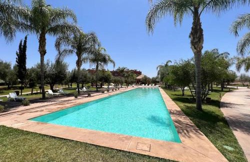 Ouahat Sidi Brahim Apartment | Appartement avec Solarium Privé au Vizir Résidence Prestigieuse avec Accès au Parc