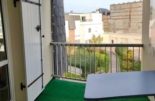 Fecamp Apartment | APPARTEMENT AVEC TERRASSE SUR LE PORT