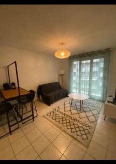 Limoges Apartment | Appartement calme centre ville avec place parking
