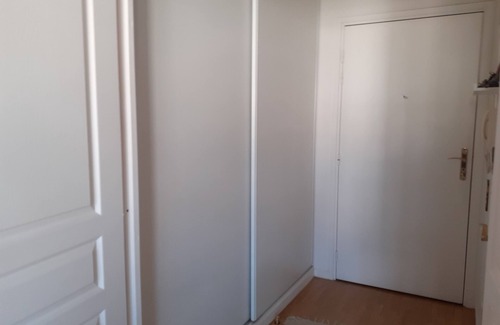 Cachan Apartment | Appartement Calme et Lumineux Situé au 4eme Étage Avec Ascenseur et Parking