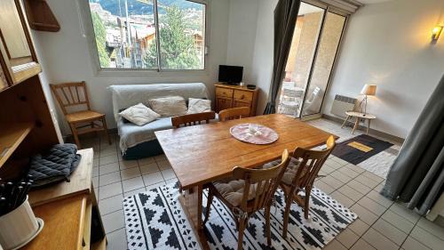 Briancon Apartment | Appartement Centre Ville pied de piste Briançon