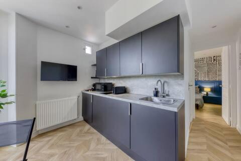 Aubervilliers Apartment | Appartement chic et moderne