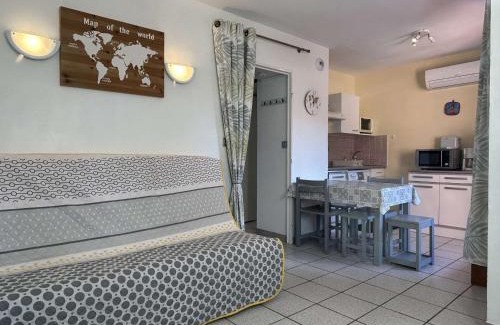 Cerbere Apartment | Appartement climatisé 2 pièces, piscine, animaux acceptés, parking, proche mer - FR-1-225C-152