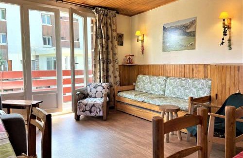 La Salle-les-Alpes Apartment | Appartement confortable 3 pièces, 6 couchages, balcon, proche pistes et télécabine – La Salle-les-Alpes - FR-1-330F-101