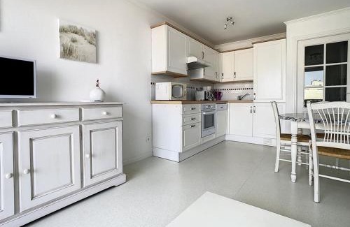 Stella-Plage Apartment | Appartement Confort 2 Chambres à 100m de la Plage avec Parking - FR-1-236-50
