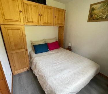 Thollon-les-Memises Apartment | Appartement convivial à Thollon-les-Mémises, 35 m², vue montagne