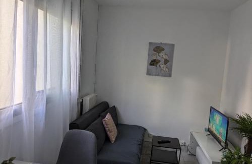 Longjumeau Apartment | Appartement cosy 15 min d'Orly