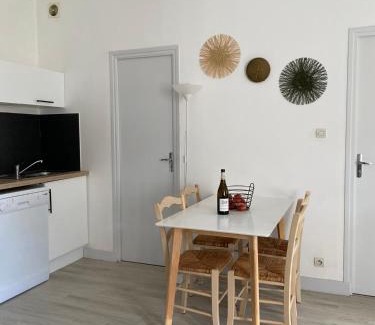 Chinon Apartment | Appartement Cosy avec vue sur le château