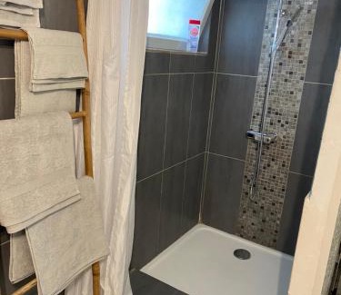 Martigues Apartment | Appartement cosy en résidence