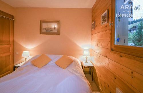 Le Grand-Bornand Apartment | Appartement cosy 4 pers, balcon sud, pied des pistes, village Chinaillon - FR-1-391-166