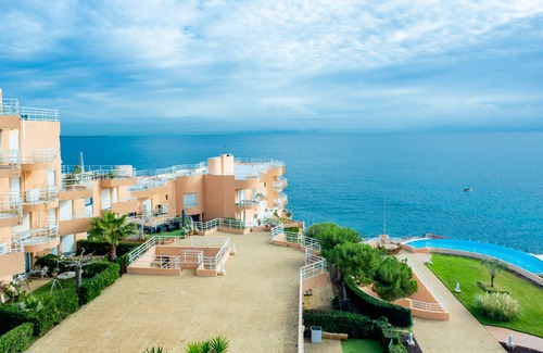 Le Trayas Apartment | Appartement cosy les pieds dans l'eau